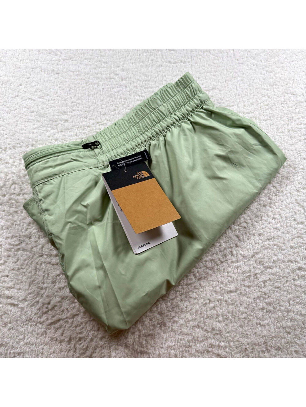 The North Face FlashDry Women’s Running Shorts 3XL Green Reflective Pockets